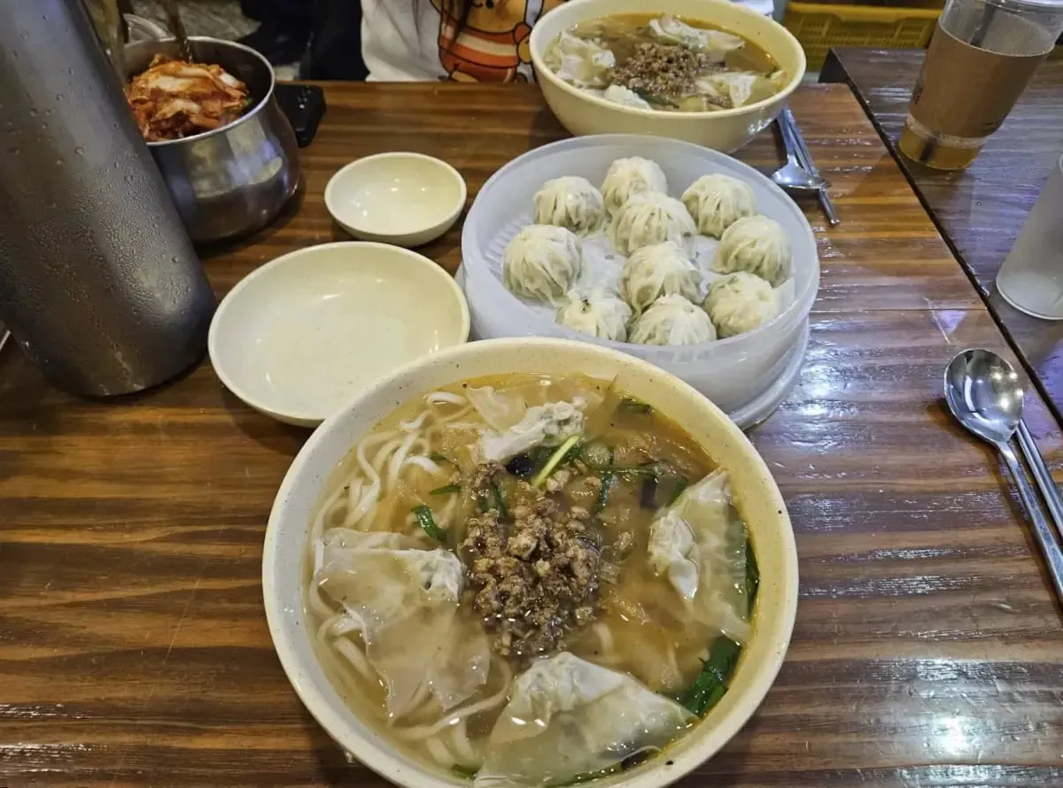 명동교자 본점